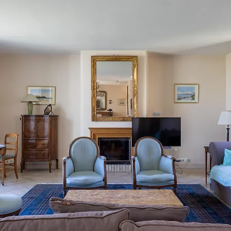 Maison Bretonne Madame Est Servie 4 Holiday home