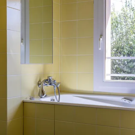 Maison Bretonne Madame Est Servie 4 * Perros-Guirec